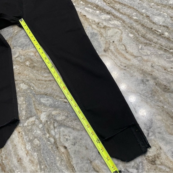 Rag & bone Nina High-Rise Skinny Black Hampton
Slim Fit Ankle Black Jean size 26 - Picture 9 of 14